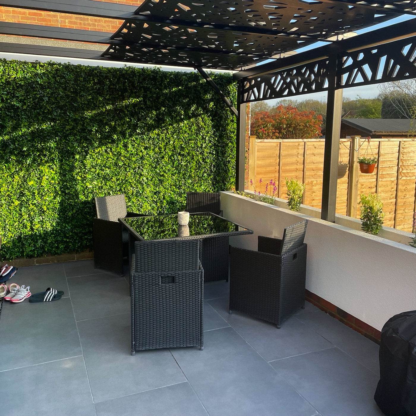Premium Artificial Green Wall Panel 50cm x 50cm - Ivy - Evergreenery