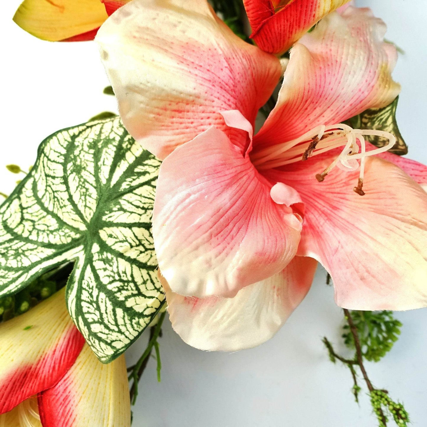 Pink Lily Wreath 60cm - Evergreenery