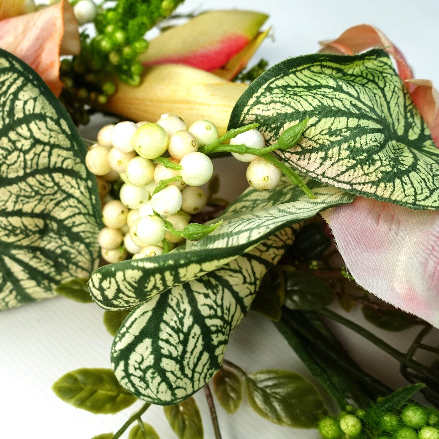 Pink Lily Wreath 60cm - Evergreenery