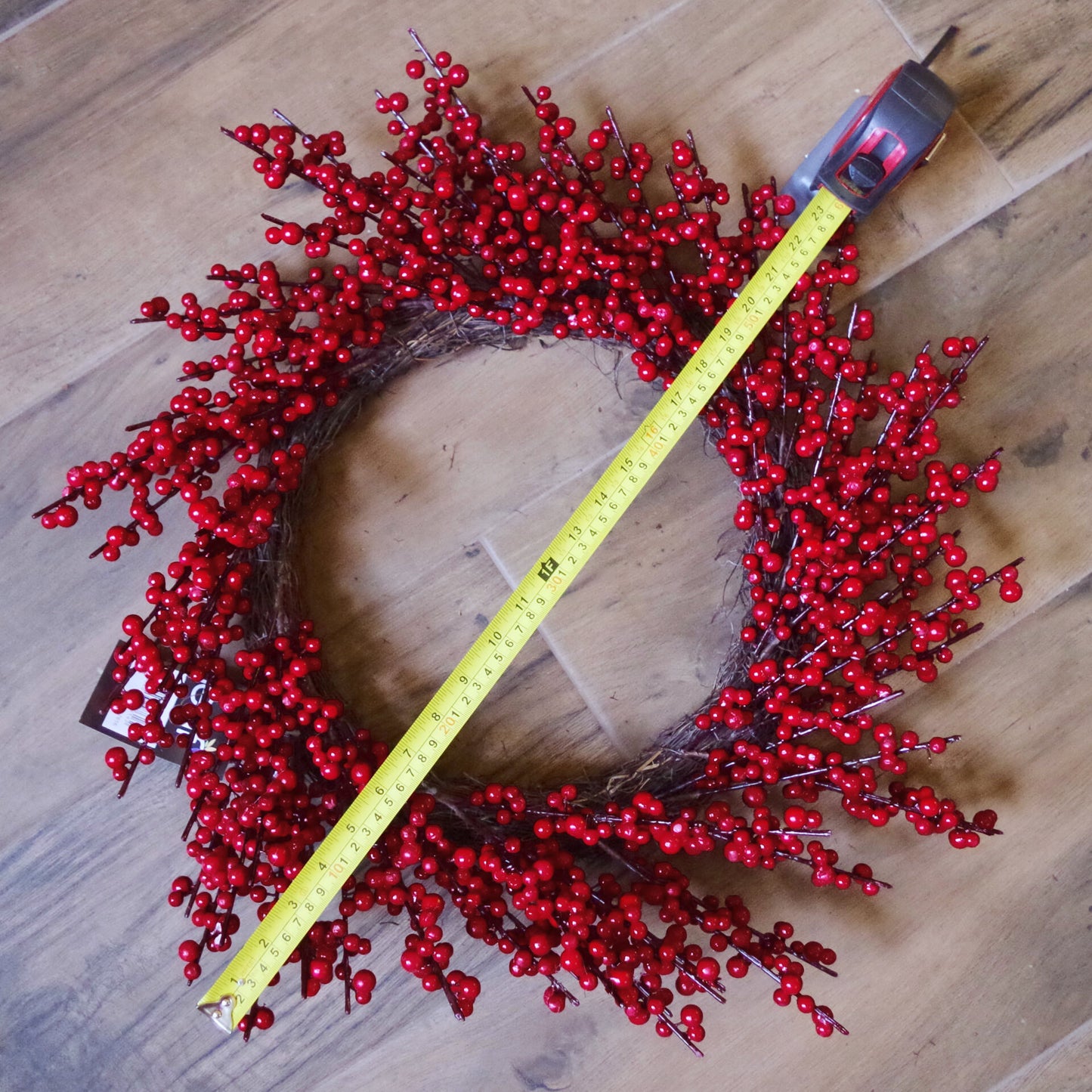 60cm Large Luxury Christmas Wreath - Red Berry Floristry