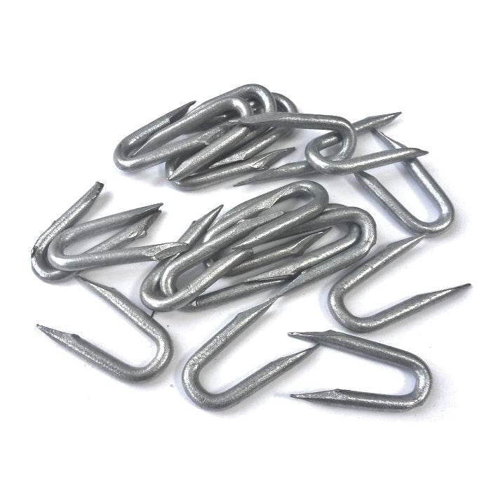 Galvanised Fixing Staples - Evergreenery