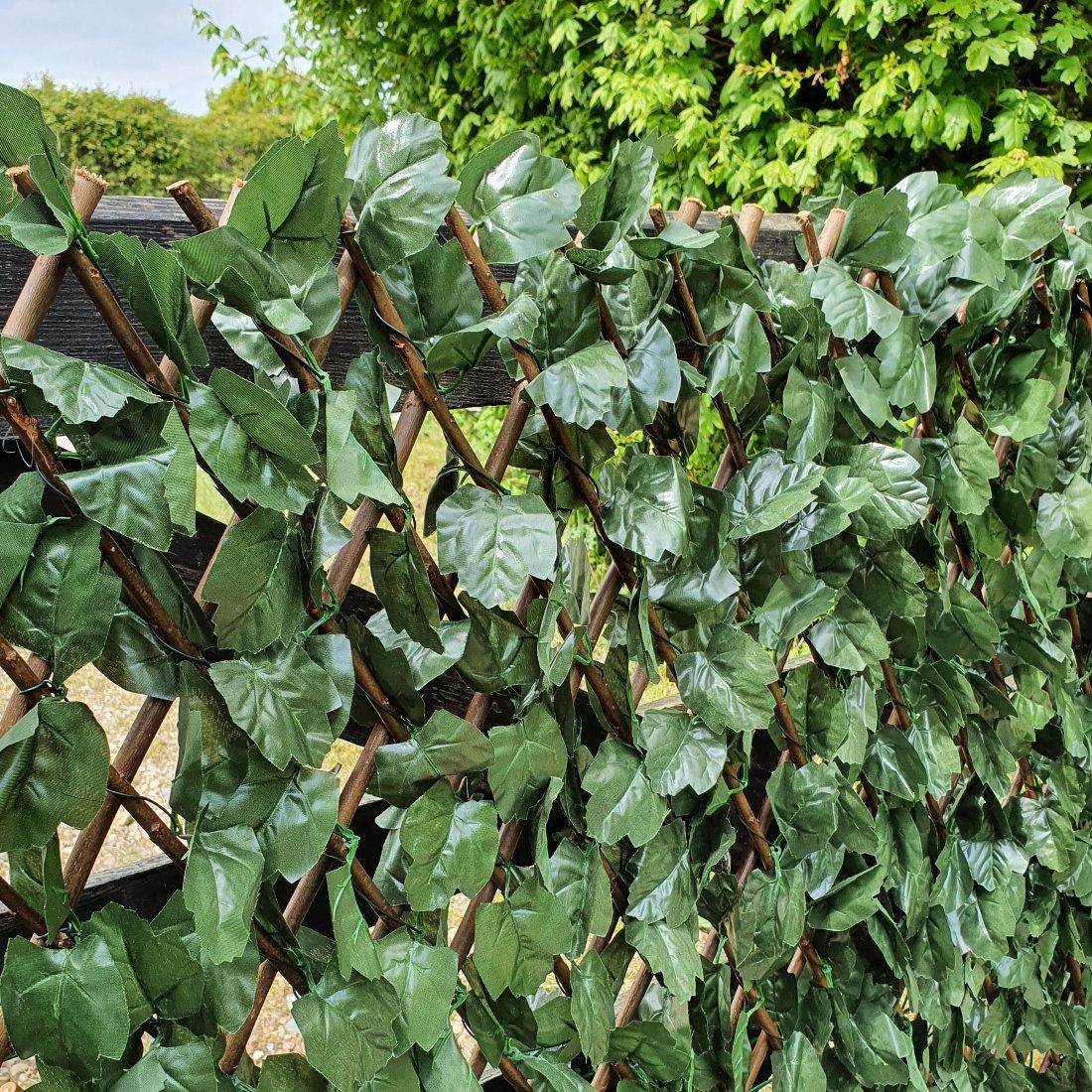 Expanding Willow Trellis Artificial Maple Leaf - 1m x 2m - Evergreenery