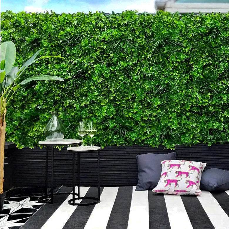 Large Green Wall - Evergreenery