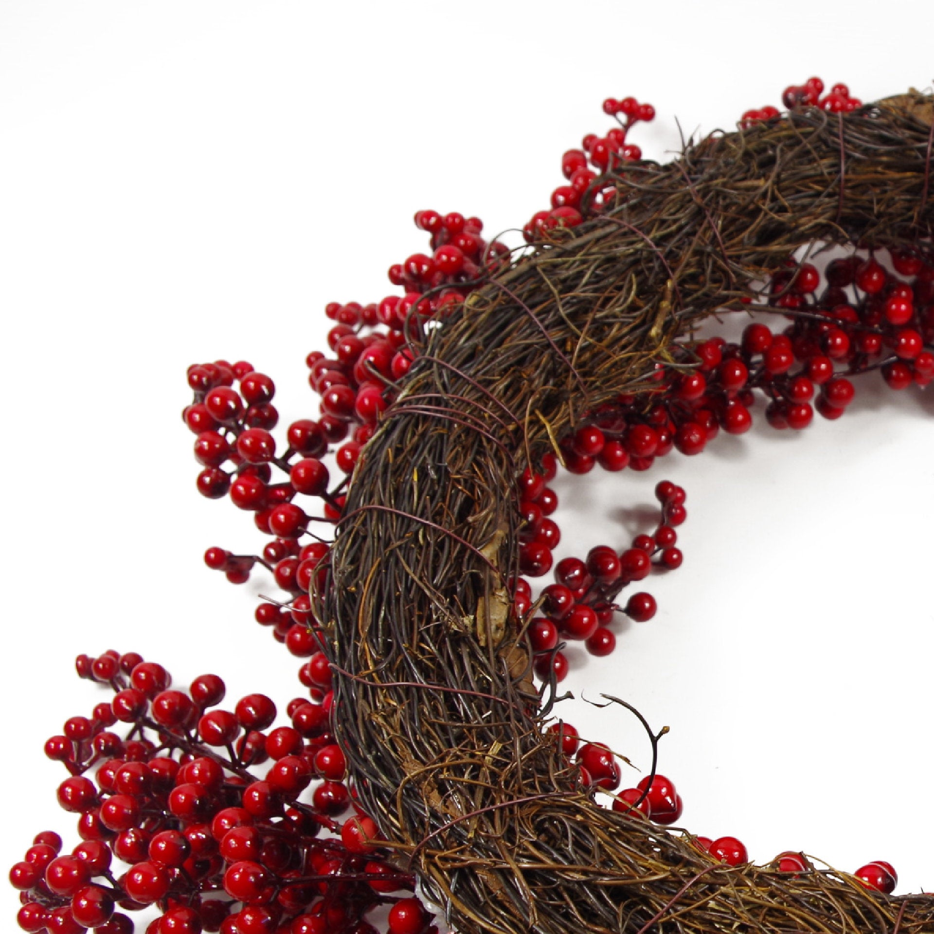 60cm Large Luxury Christmas Wreath - Red Berry Floristry