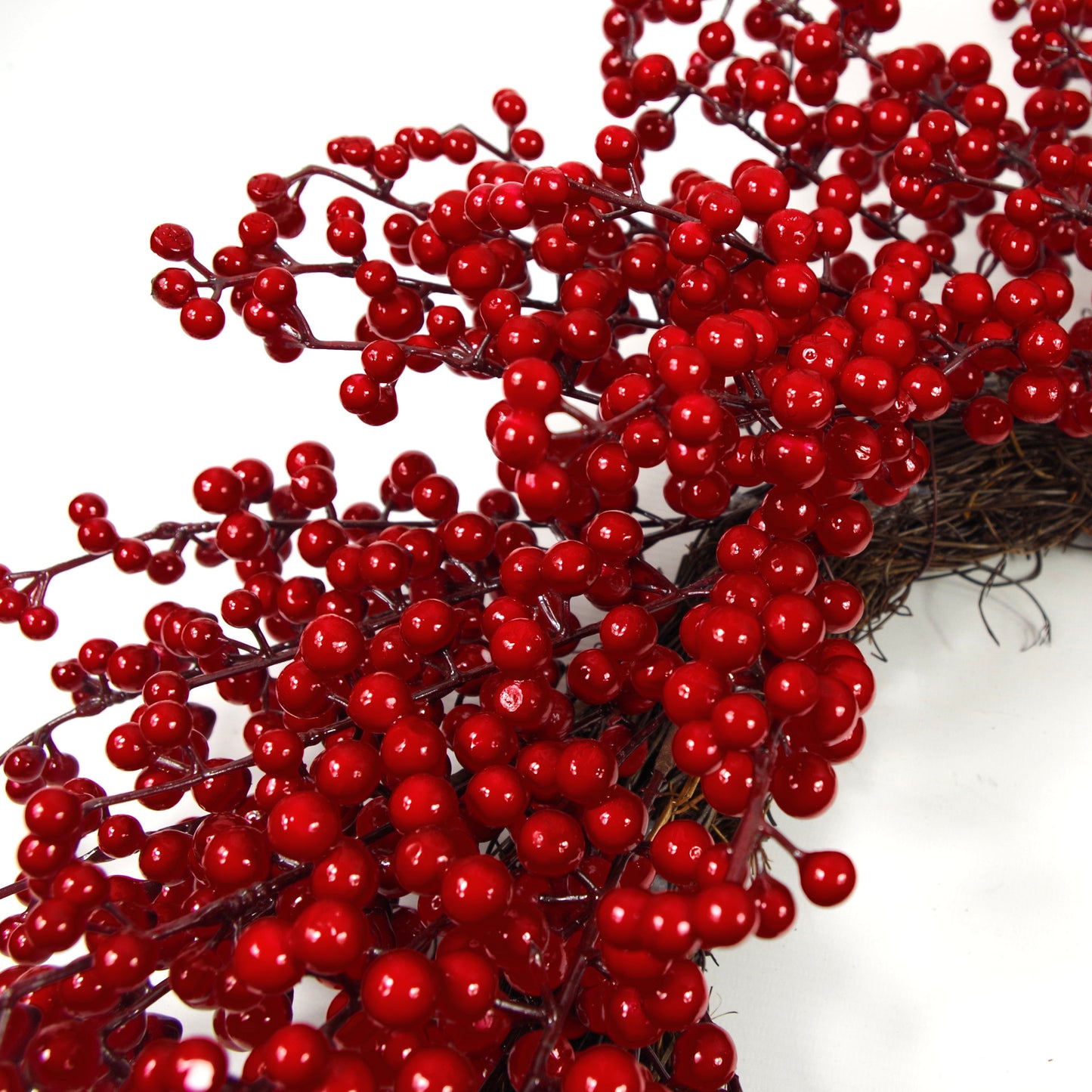 60cm Large Luxury Christmas Wreath - Red Berry Floristry