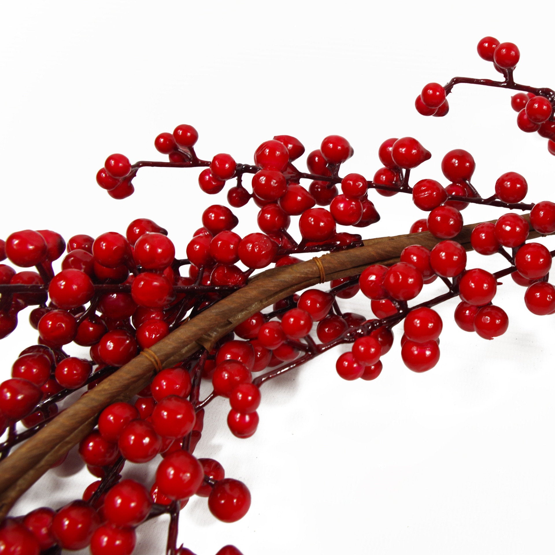 Luxury Christmas Red Berry Festive Garland 150cm