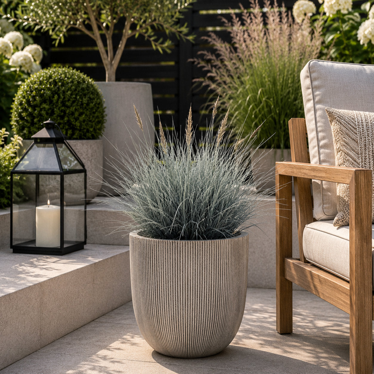 Milan Ruffled Plant Pot 31 x 31cm 17L - Sandstone