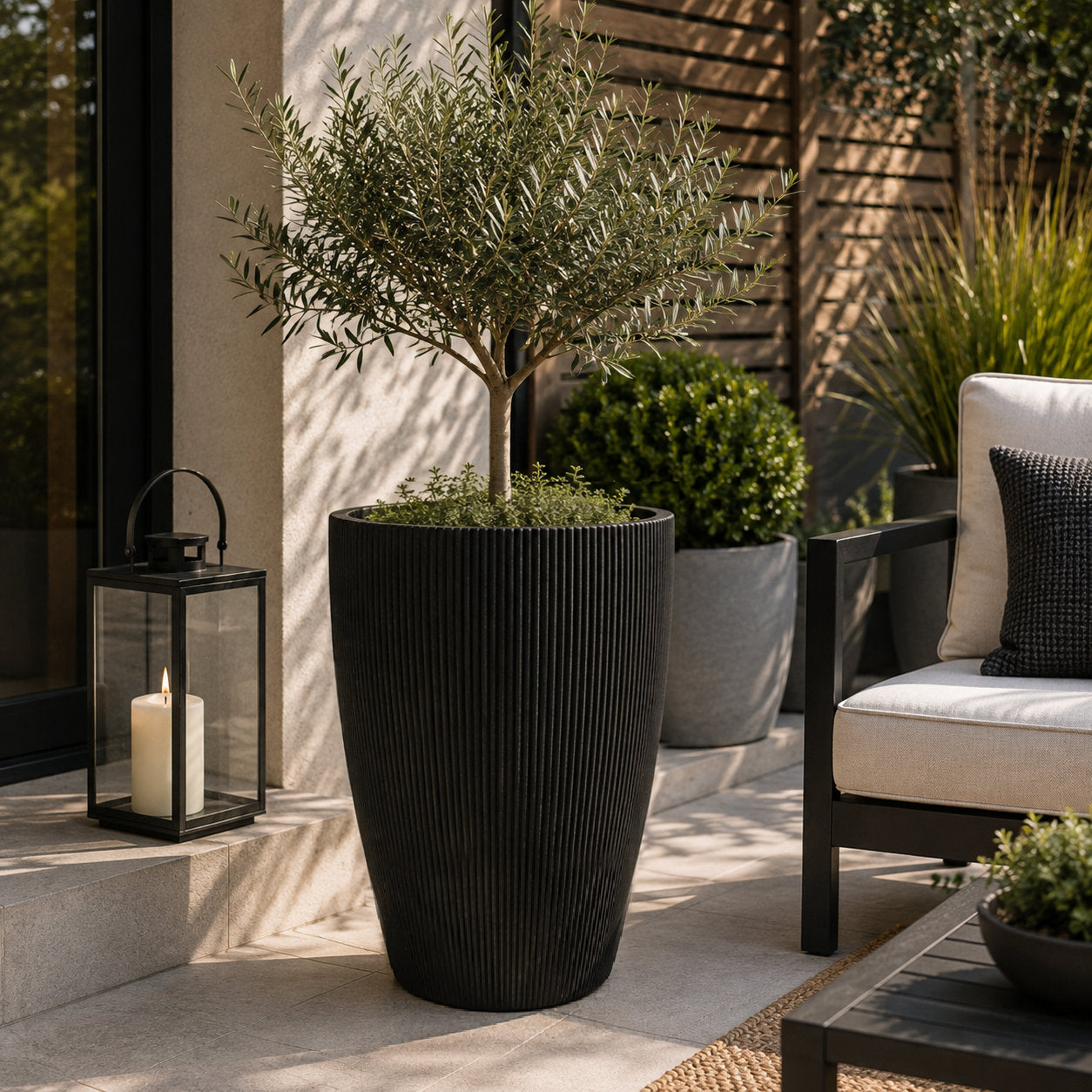 Milan Tall Ruffled Plant Pot 48cm x 37cm, 37L - Black