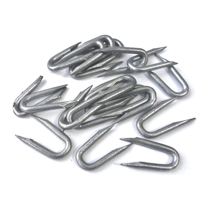 Galvanised Fixing Staples